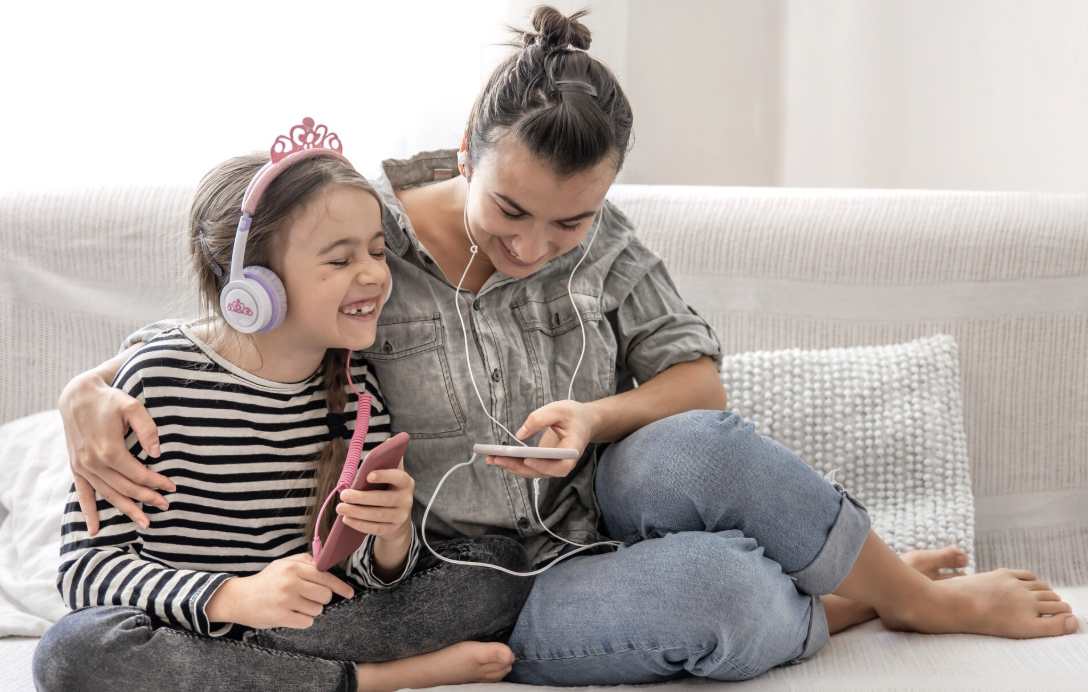 Canciones para dedicar a tu hijo o hija: melodías que hablan de amor infinito